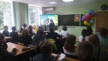 1 сентября для учащихся 7 класса МБОУ «СОШ №5» был проведен познавательный урок «Школьные истории».